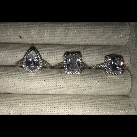 Ring - Picture 4 of 4